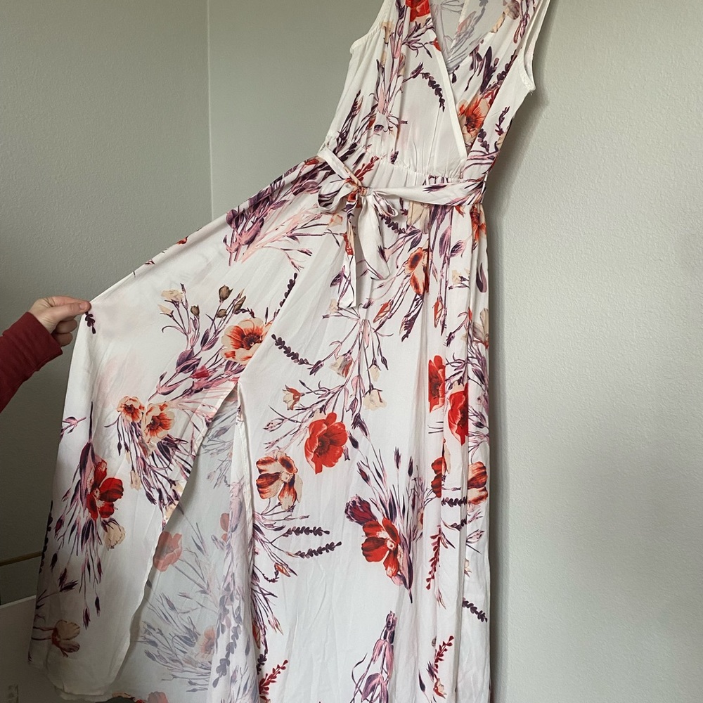 FLORAL SLEEVELESS MAXI DRESS - Picture 9 of 11